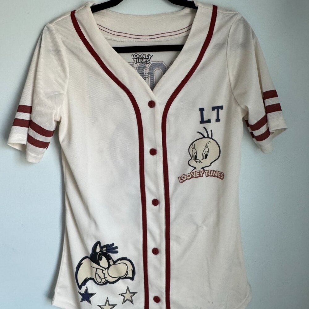 Looney Toons Small Jersey